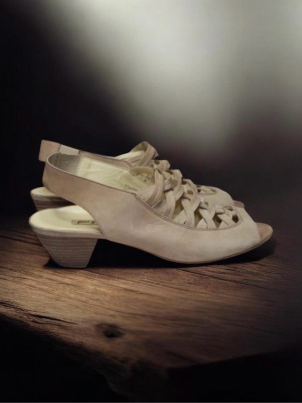 Paul Green Mattie beige tan woven leather slingback block heels USA Sz 9.5